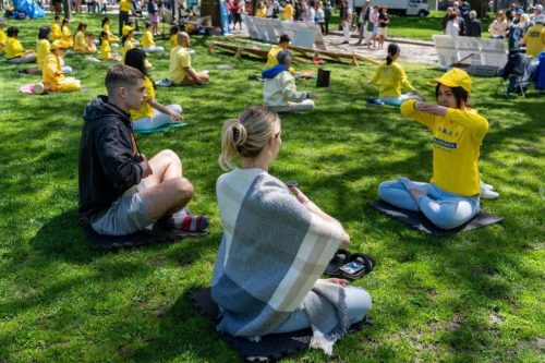 Celebrating World Falun Dafa Day, May 6, 2023